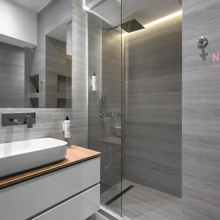 8, Nilie Hospitality Mgmt דירה *