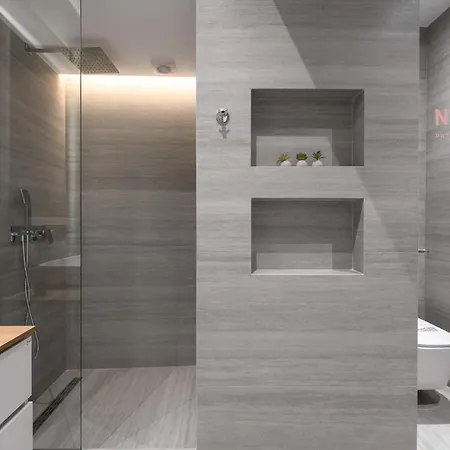 8, Nilie Hospitality Mgmt סלוניקי