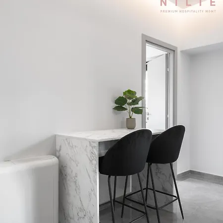 8, Nilie Hospitality Mgmt * סלוניקי