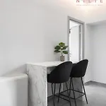 8, Nilie Hospitality Mgmt * 塞萨洛尼基