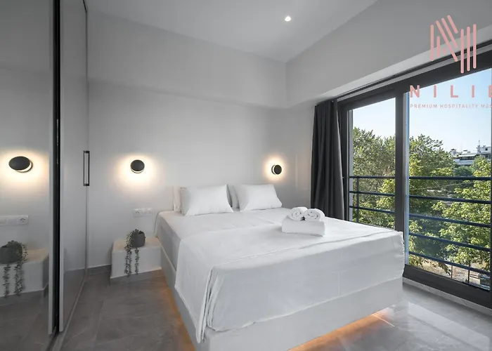 8, Nilie Hospitality Mgmt * Thessaloníki